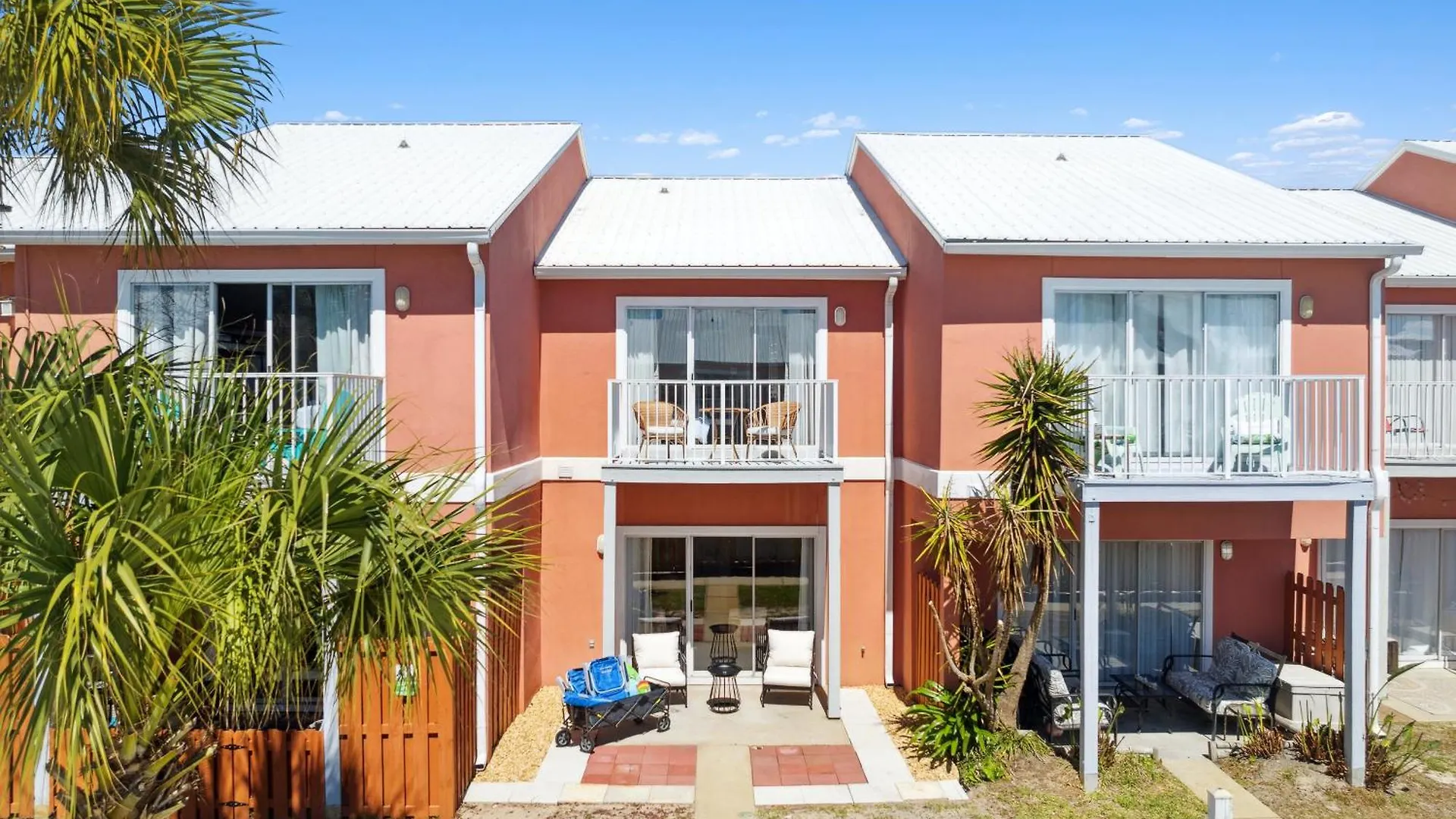 Holiday home Luxury Miramar Beach Getaway ! 5-Min Walk To Sand ! Private Pool ! Dedicated Parking ! Dog Friendly ! 1Gb Wifi ! Mins To Shopping Destin