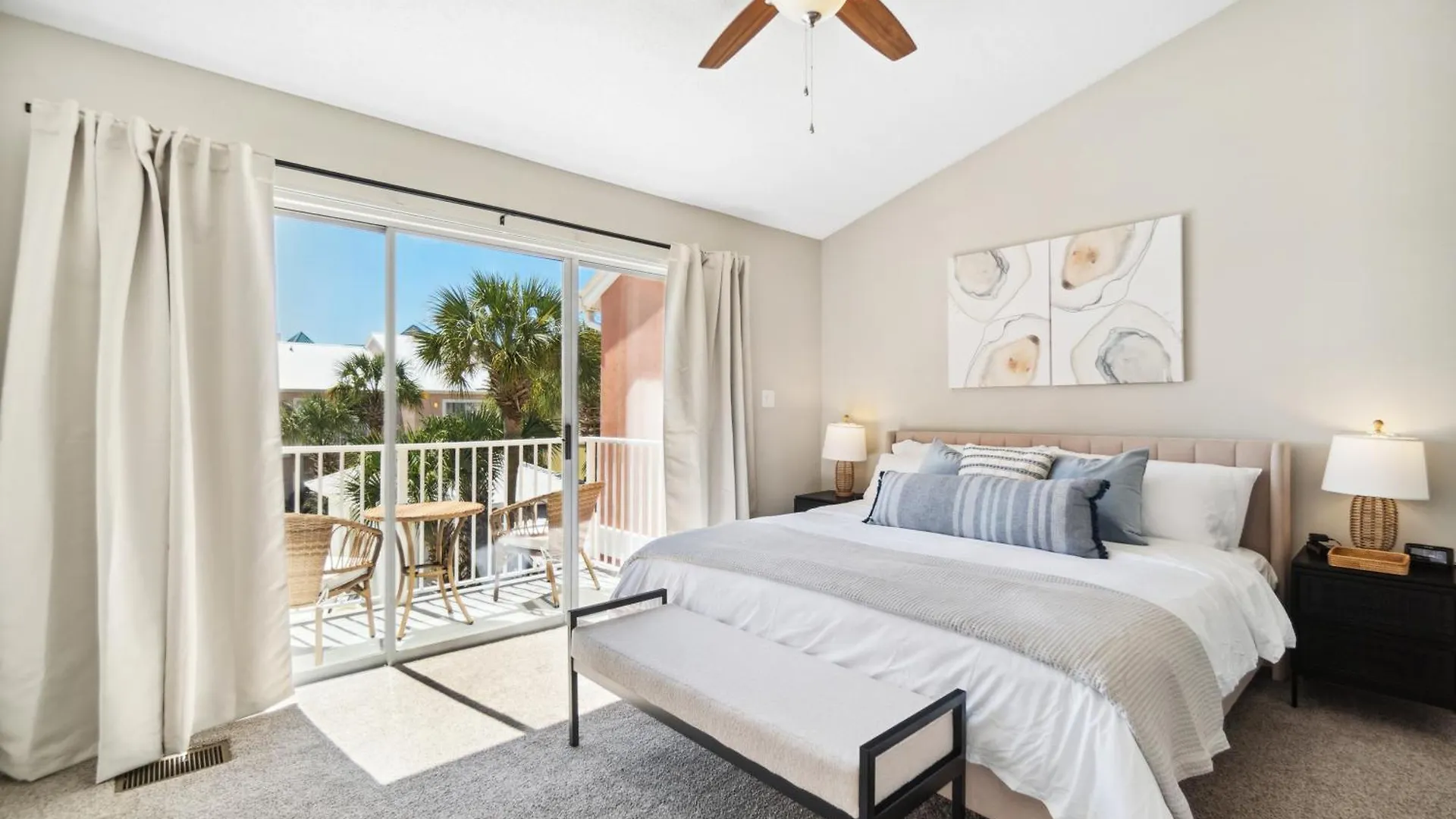 Holiday home Luxury Miramar Beach Getaway ! 5-Min Walk To Sand ! Private Pool ! Dedicated Parking ! Dog Friendly ! 1Gb Wifi ! Mins To Shopping Destin United States